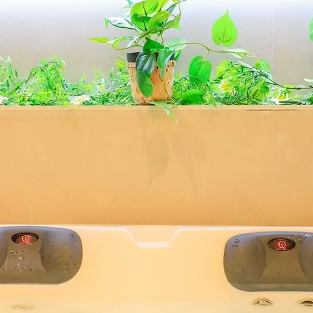 Bali - Evasion Balinaise - Jaccuzzi - Sauna * Lens