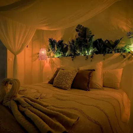 Bali - Evasion Balinaise - Jaccuzzi - Sauna Appartement